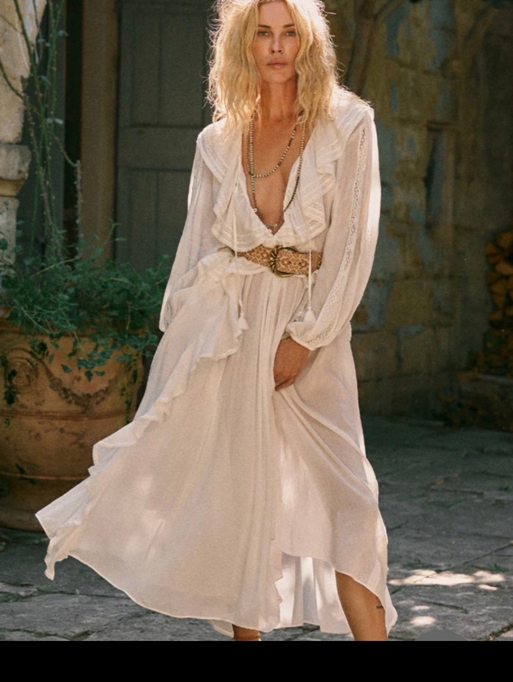 Spell Fluer Lace Gown